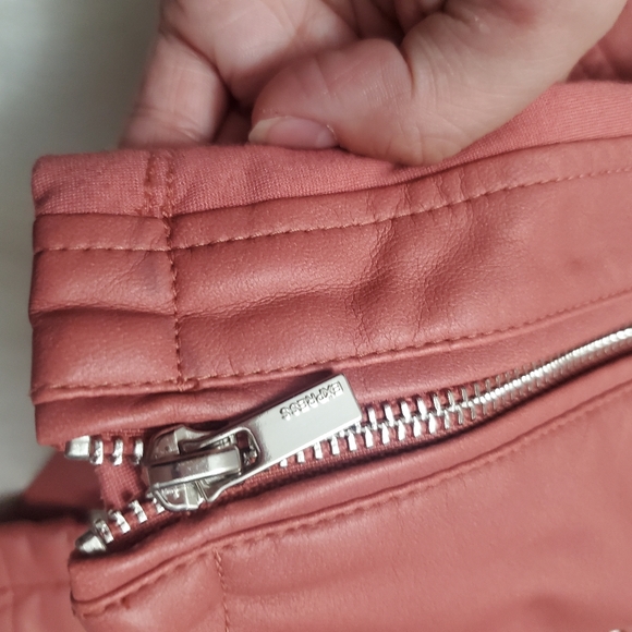 Express Minus the Leather Jacket - Picture 4 of 4